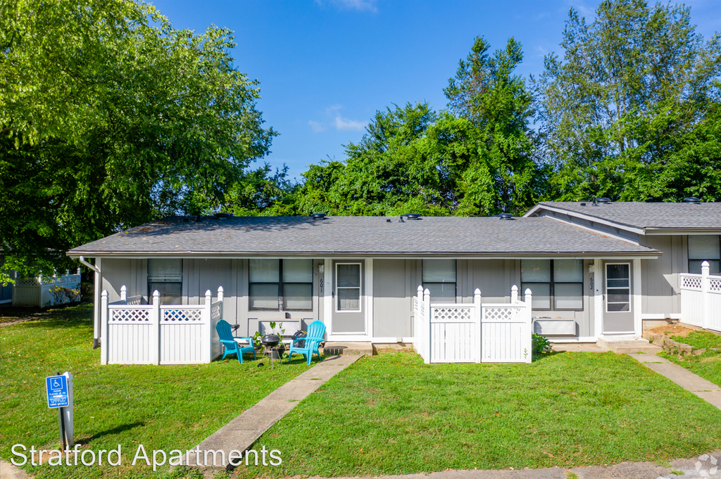 1300 Nashville Pike - Photo 2