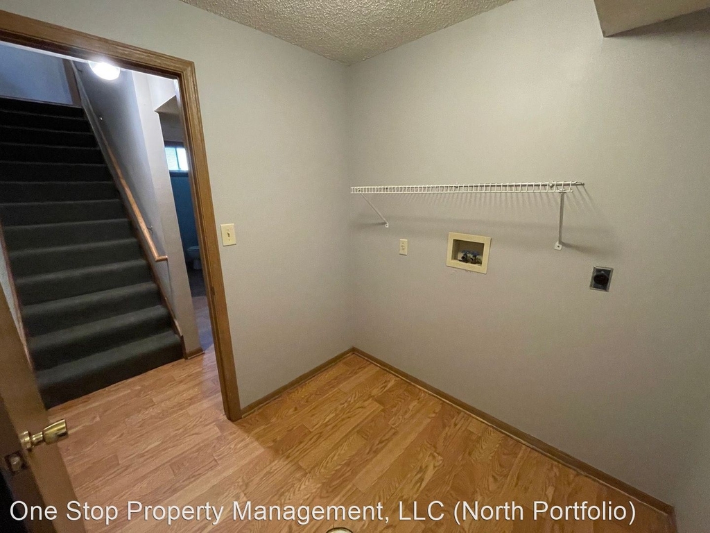 5027 N Topping Avenue - Photo 9