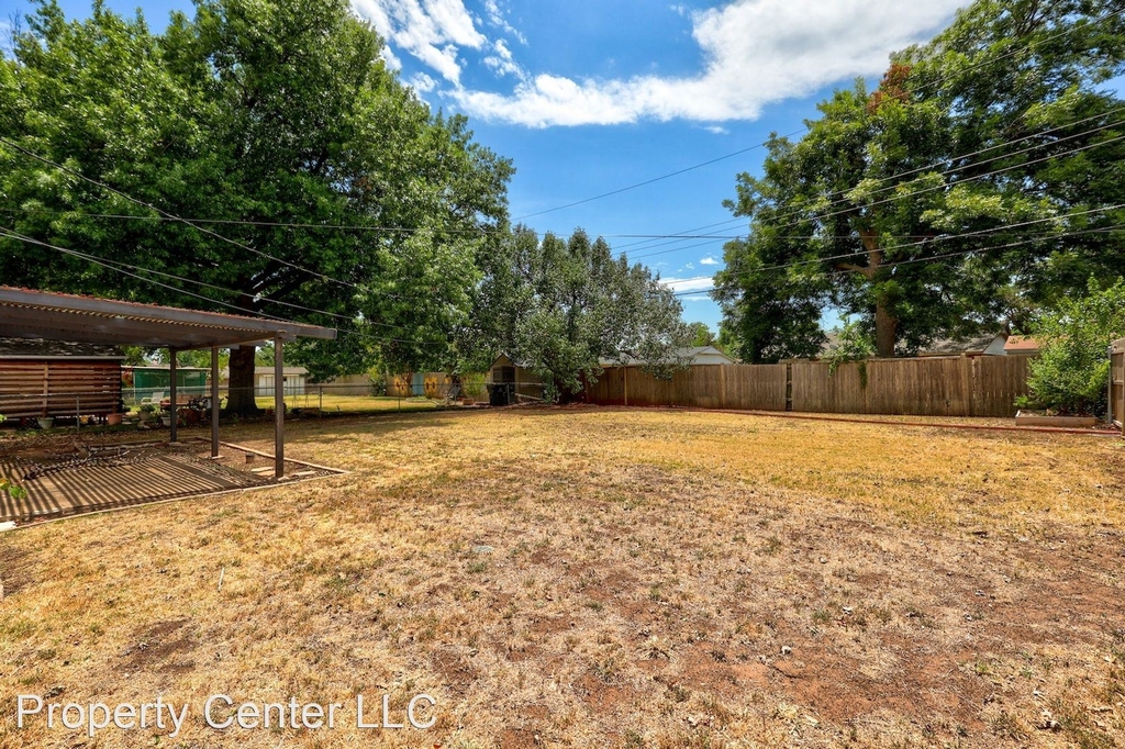 2724 Winston Road - Photo 47