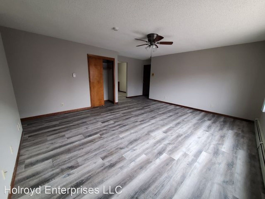 1133 G Street - Photo 1