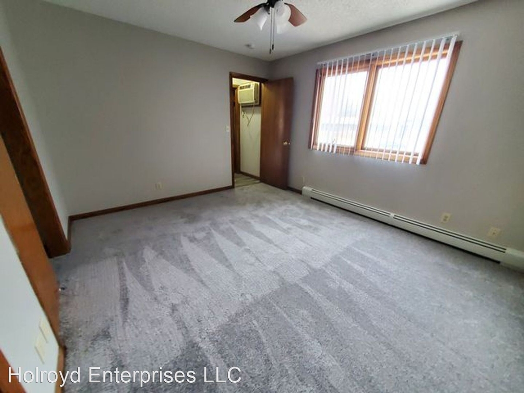 1133 G Street - Photo 6