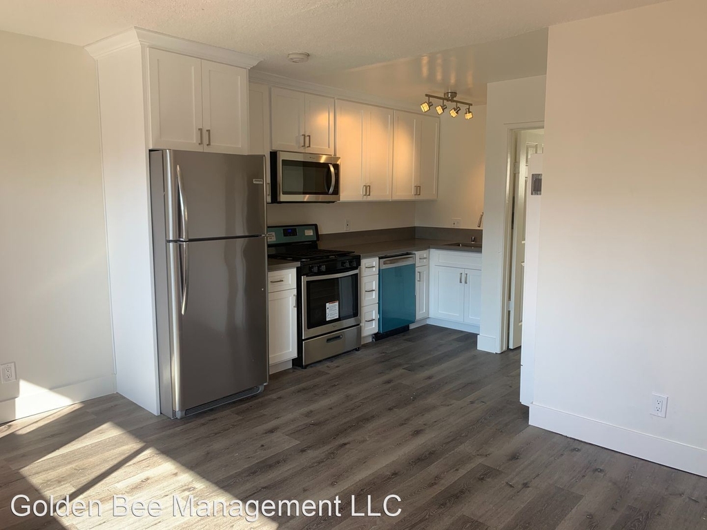 6121 Crenshaw Blvd. - Photo 2