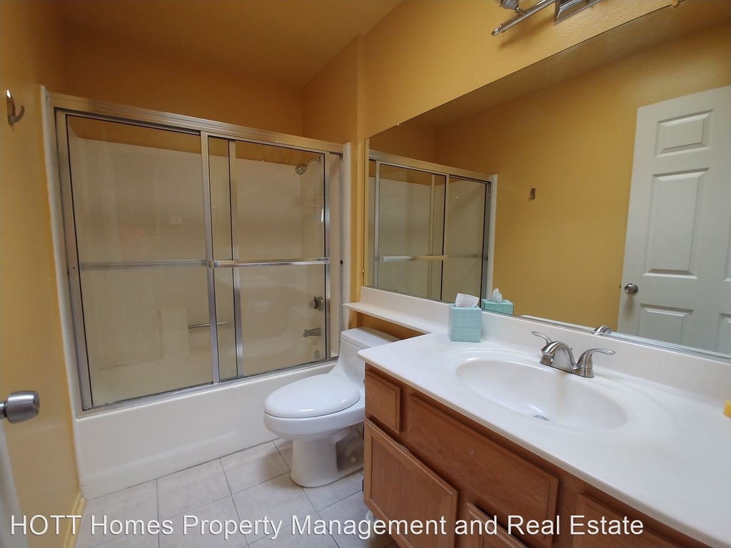 2260 North Towne Ave, Unit 3 - Photo 21