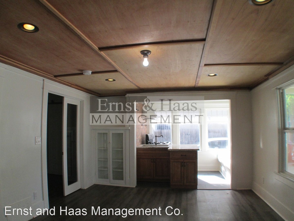 1124 Linden/1125 St. Mary's Ct. - Photo 3
