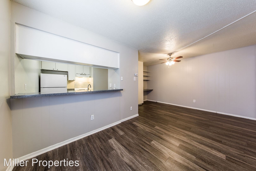 4307 Ave A #302 - Photo 3