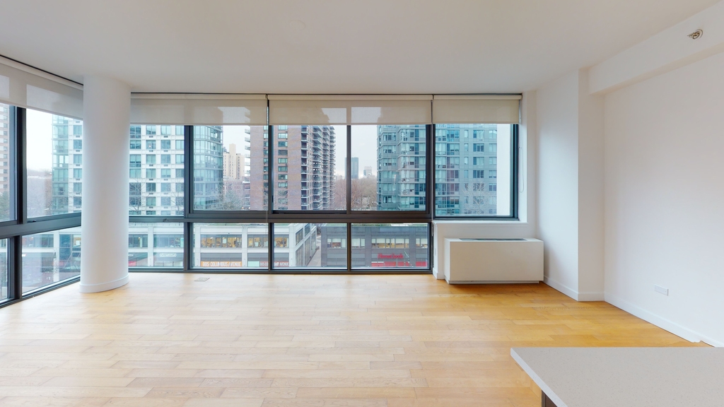 808 Columbus Avenue - Photo 11