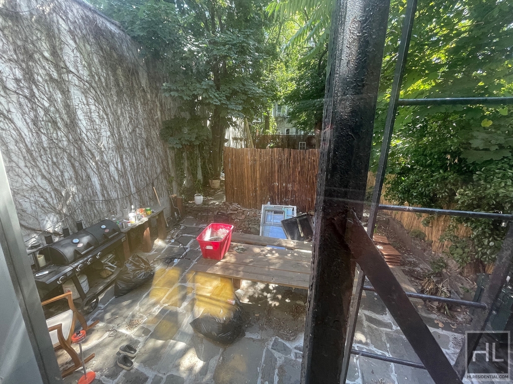 72 South 1 Street - Photo 6