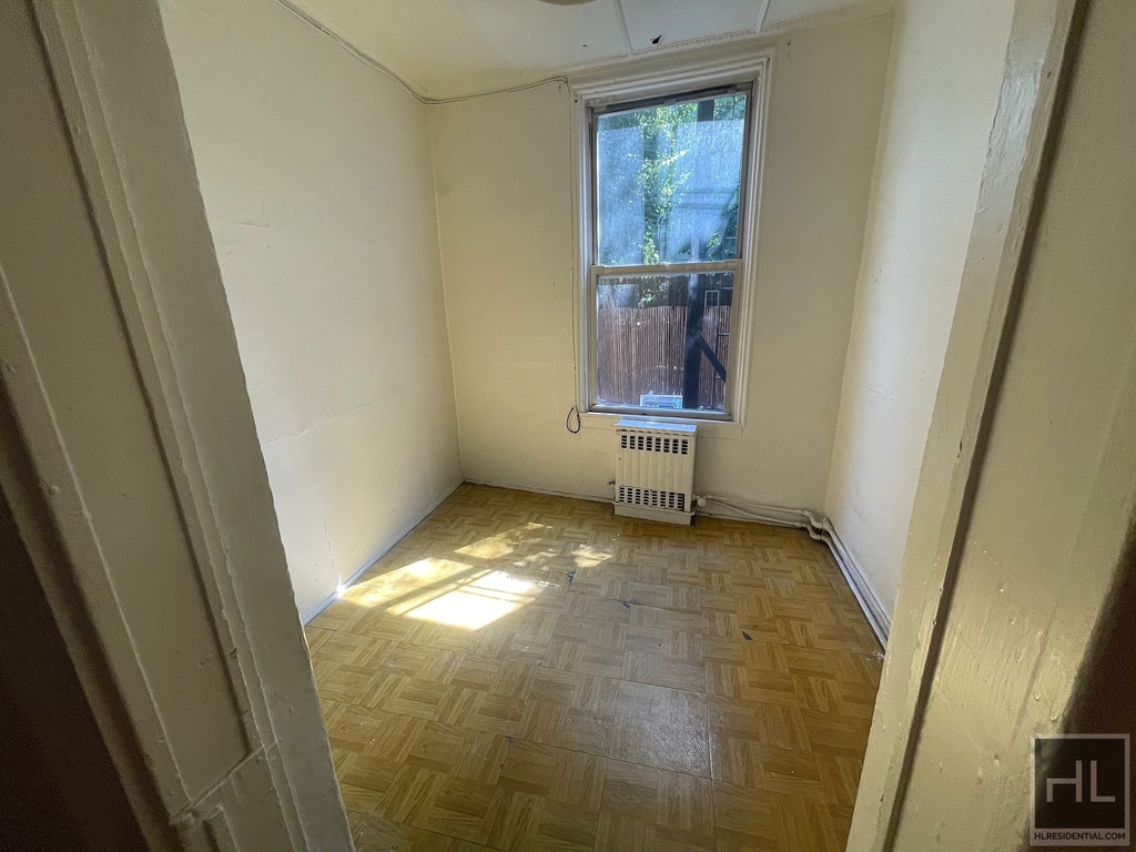 72 South 1 Street - Photo 1