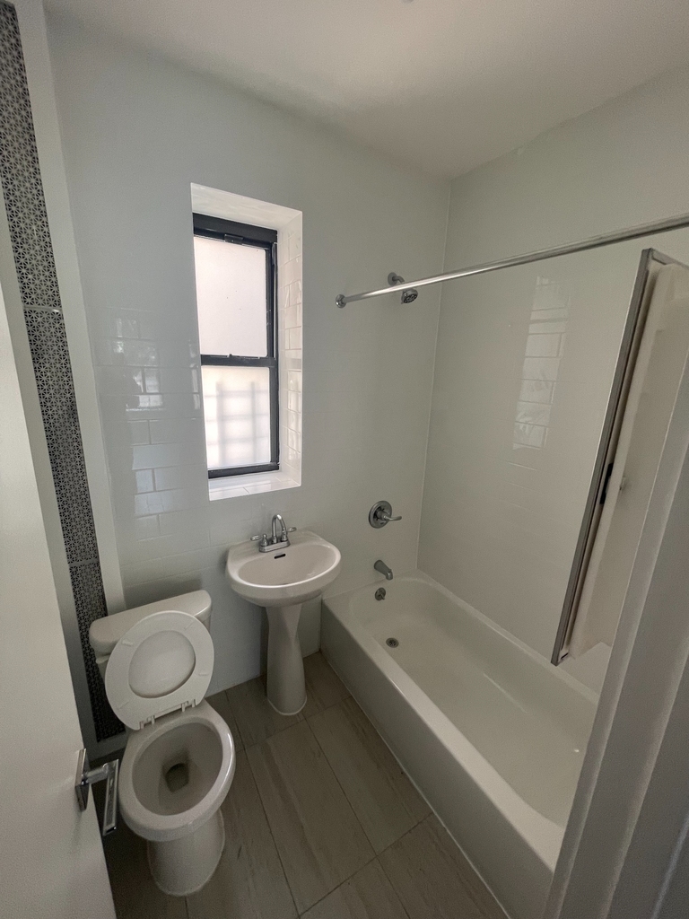 530 East 22nd Street - Photo 2