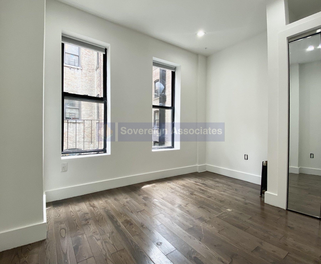 4 Saint Nicholas Terrace - Photo 10