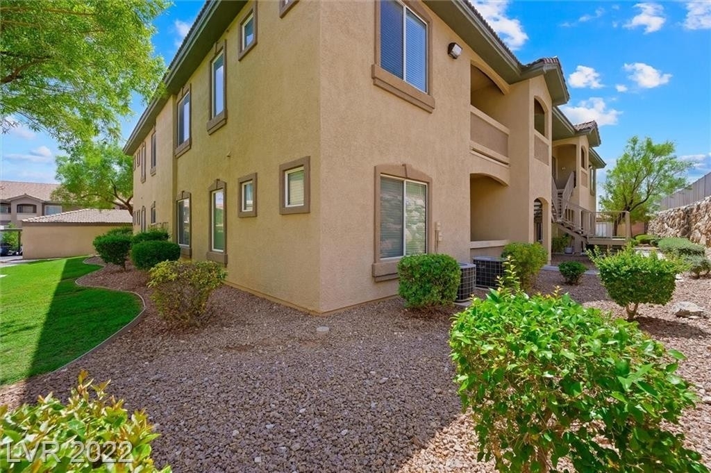 3325 Cactus Shadow Street - Photo 1