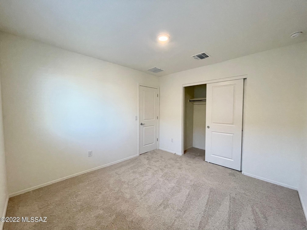 12854 N Peony Drive - Photo 32