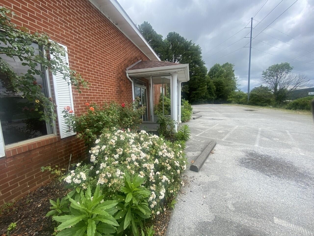 1543 Industrial Road - Photo 46