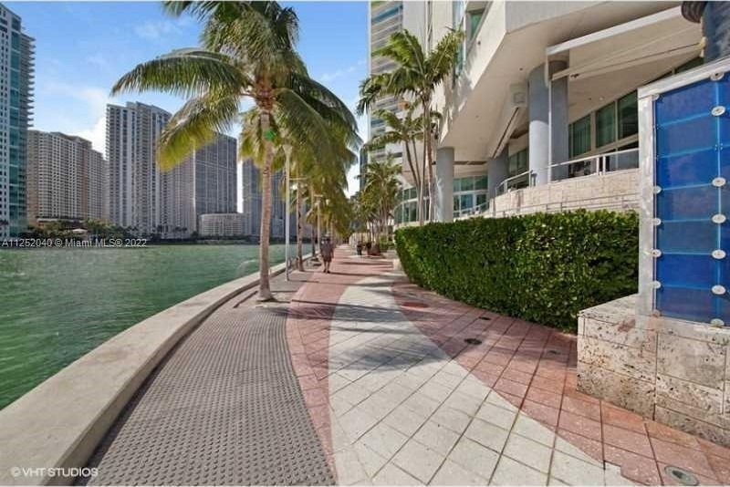 335 S Biscayne Blvd - Photo 5