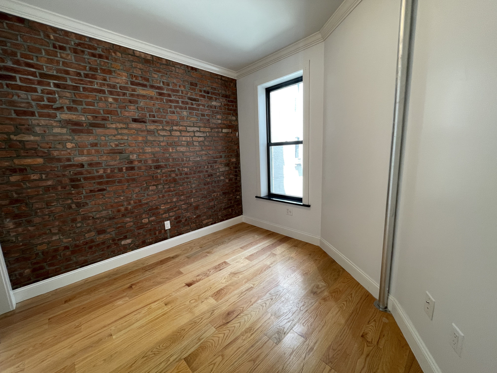 554 West 148th Street - Photo 3