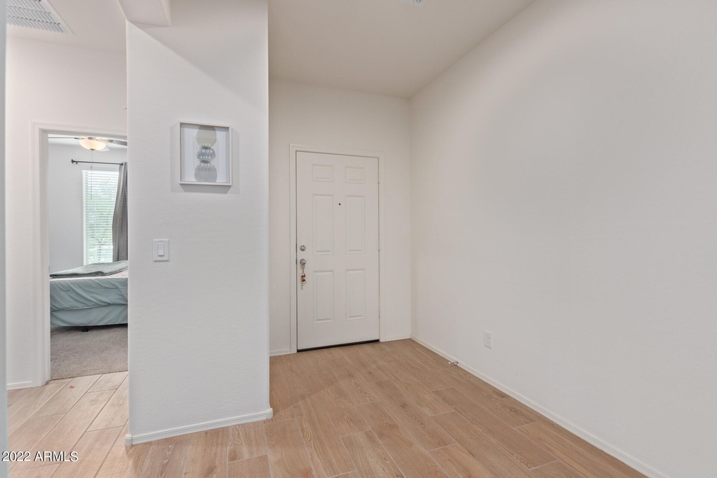 6931 W Golden Lane - Photo 4