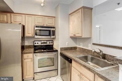 5809 Nicholson Ln #314 - Photo 2