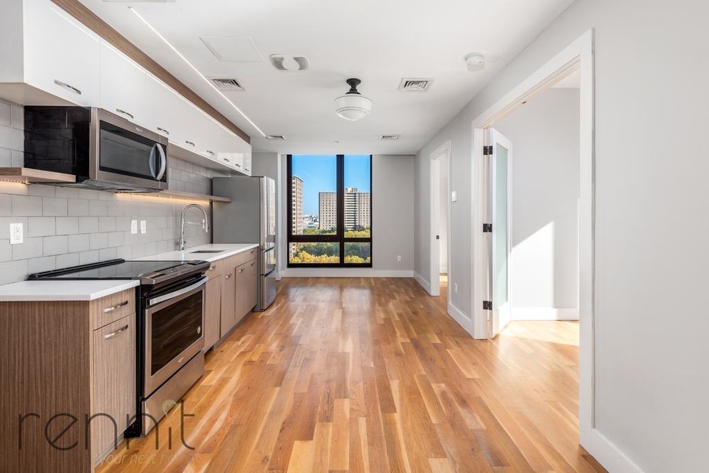 31 Debevoise Street - Photo 0