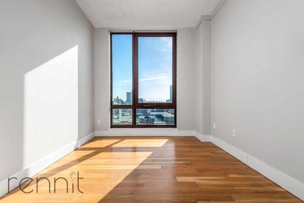 31 Debevoise Street - Photo 8