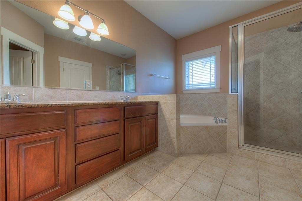 2930  Grand Oaks Loop - Photo 21