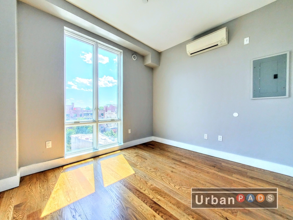 1516 Fulton Street - Photo 4