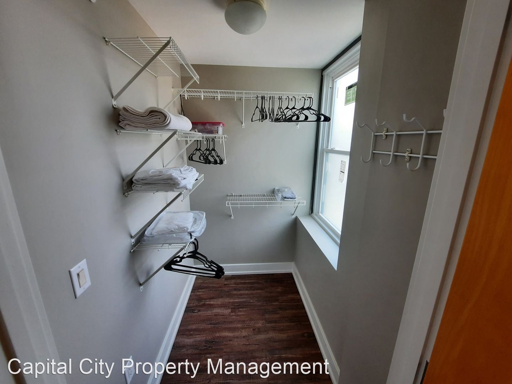 400 Walnut St Unit 1004 - Photo 4