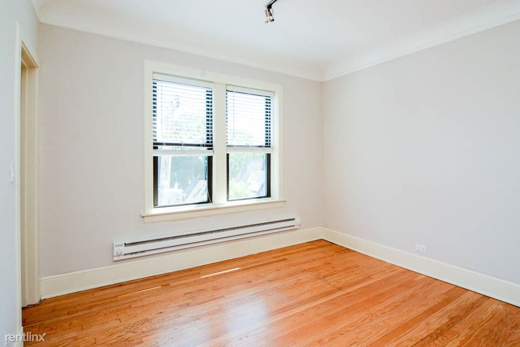 2323 N. Rockwell, Unit 4c - Photo 4