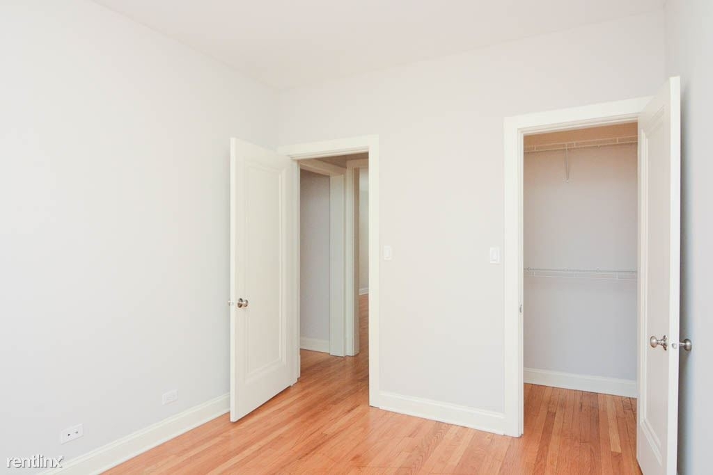 2325 N. Rockwell, Unit 2a - Photo 14