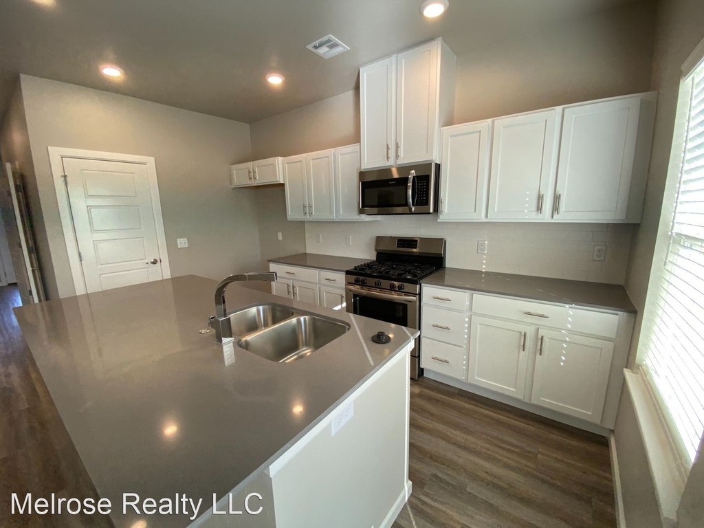 2641 Cedar Tree Road Unit A - Photo 11