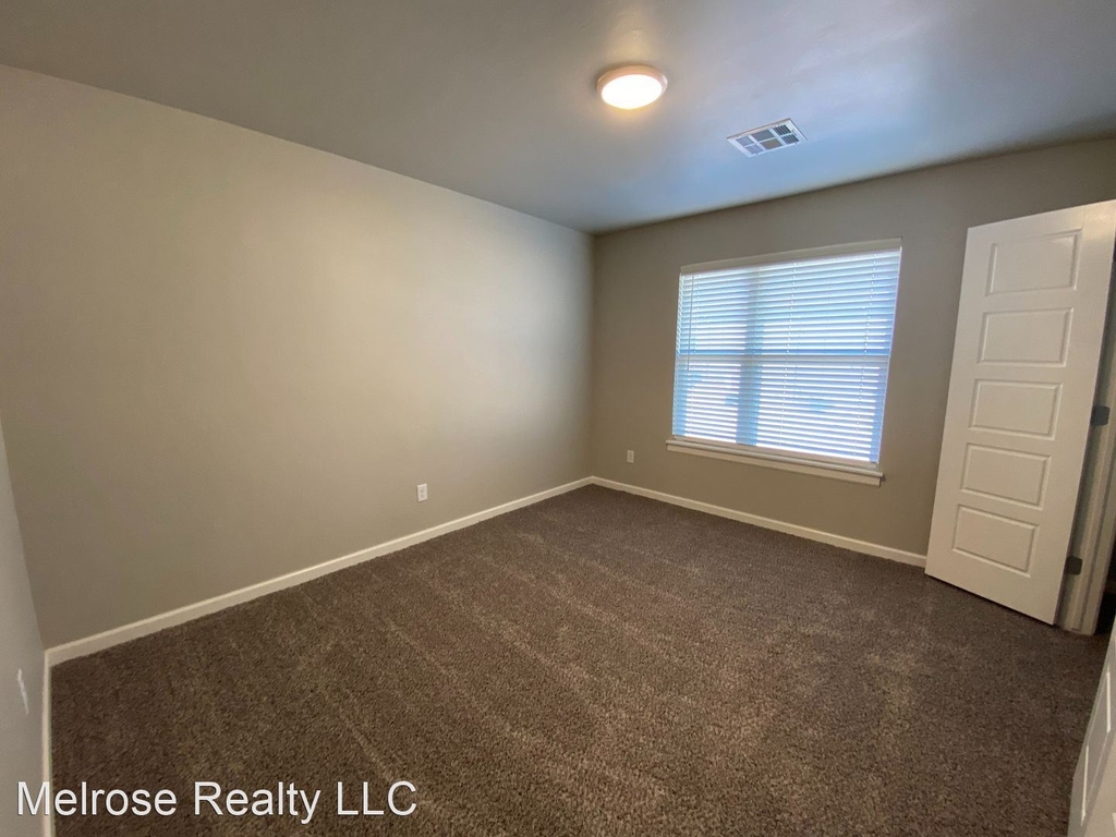 2641 Cedar Tree Road Unit A - Photo 37