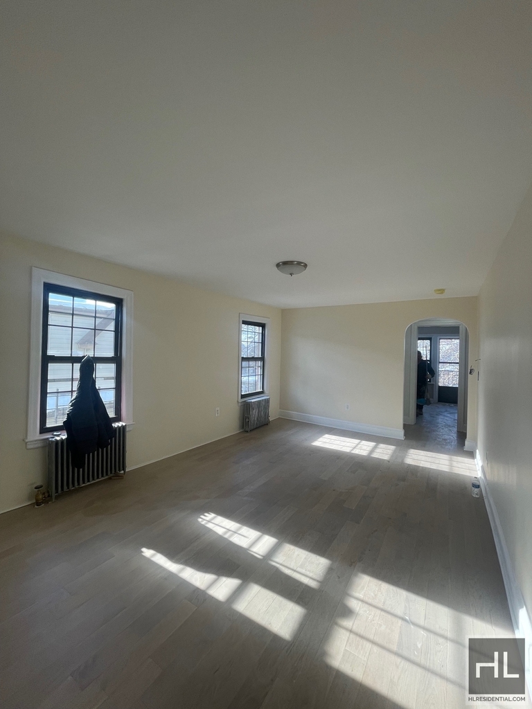 603 East 4 Street - Photo 7