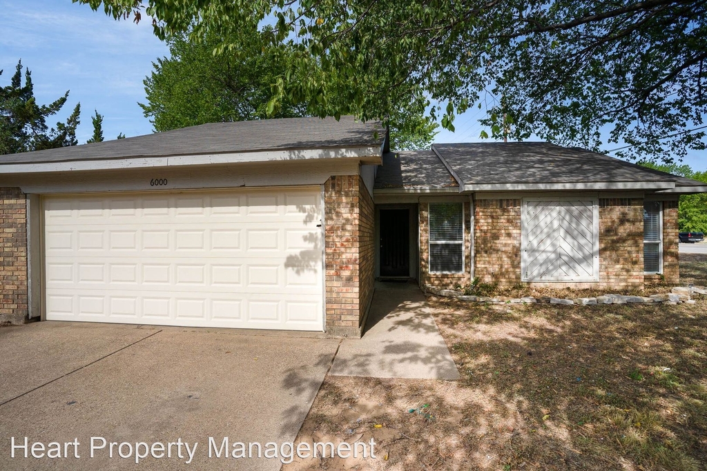 6000 Windsong Dr - Photo 2