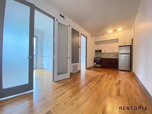 24 Havemeyer Street - Photo 0