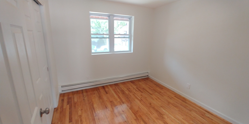 1445 w 4th street brooklyn ny 11204 - Photo 6