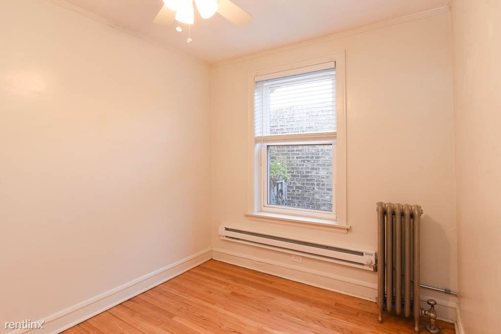 4224 N. Clark, Unit 4 - Photo 12