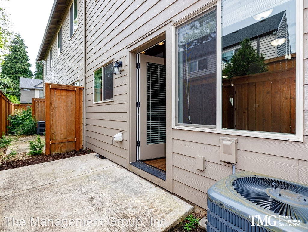 4105 Ne St. Johns Rd - Photo 6