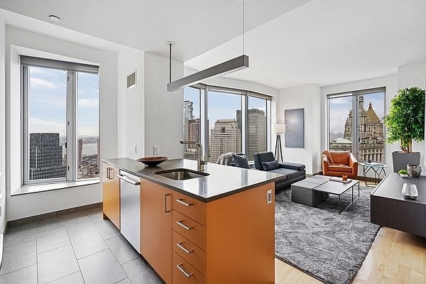 8 Spruce Street - Photo 1