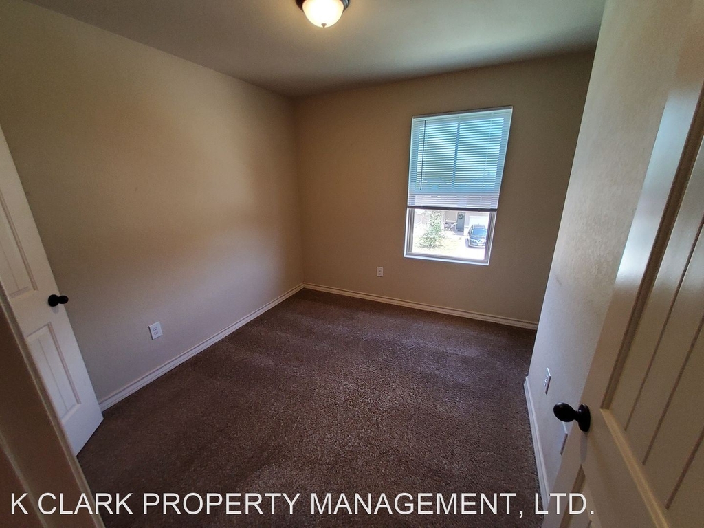 6011 Jax Way #103 - Photo 24