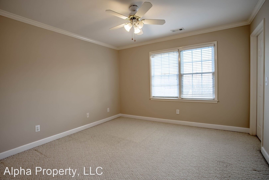 108 Misty View Ct - Photo 19