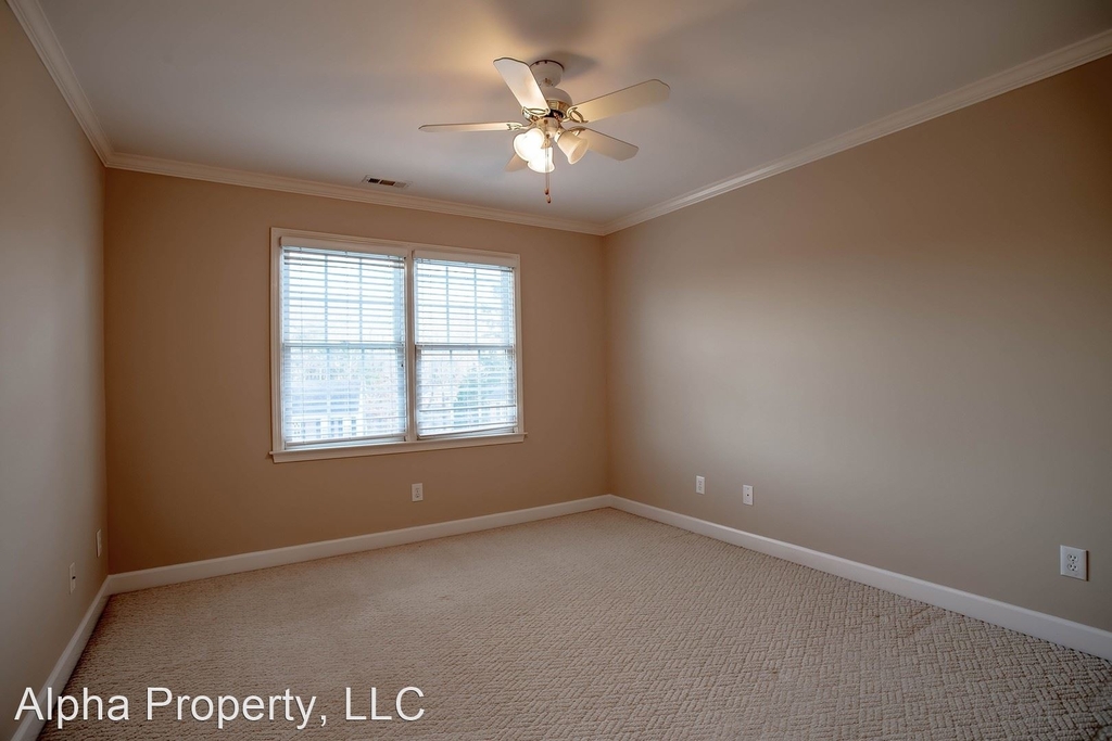 108 Misty View Ct - Photo 18