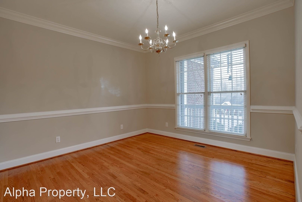 108 Misty View Ct - Photo 12