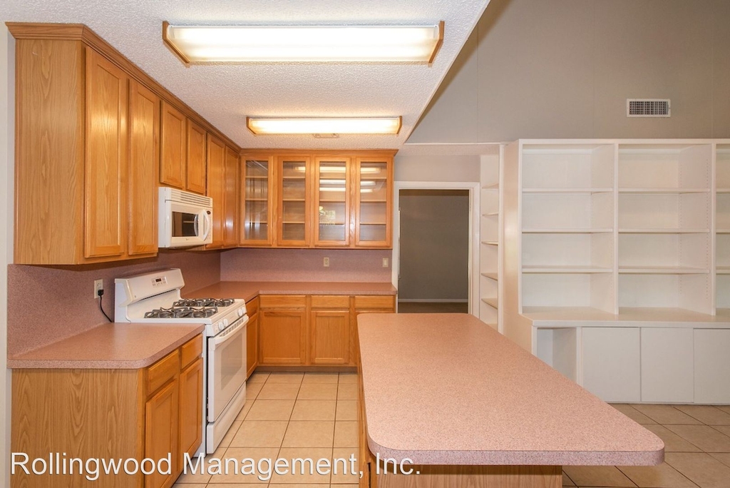 7002 Fort Hill Court - Photo 10