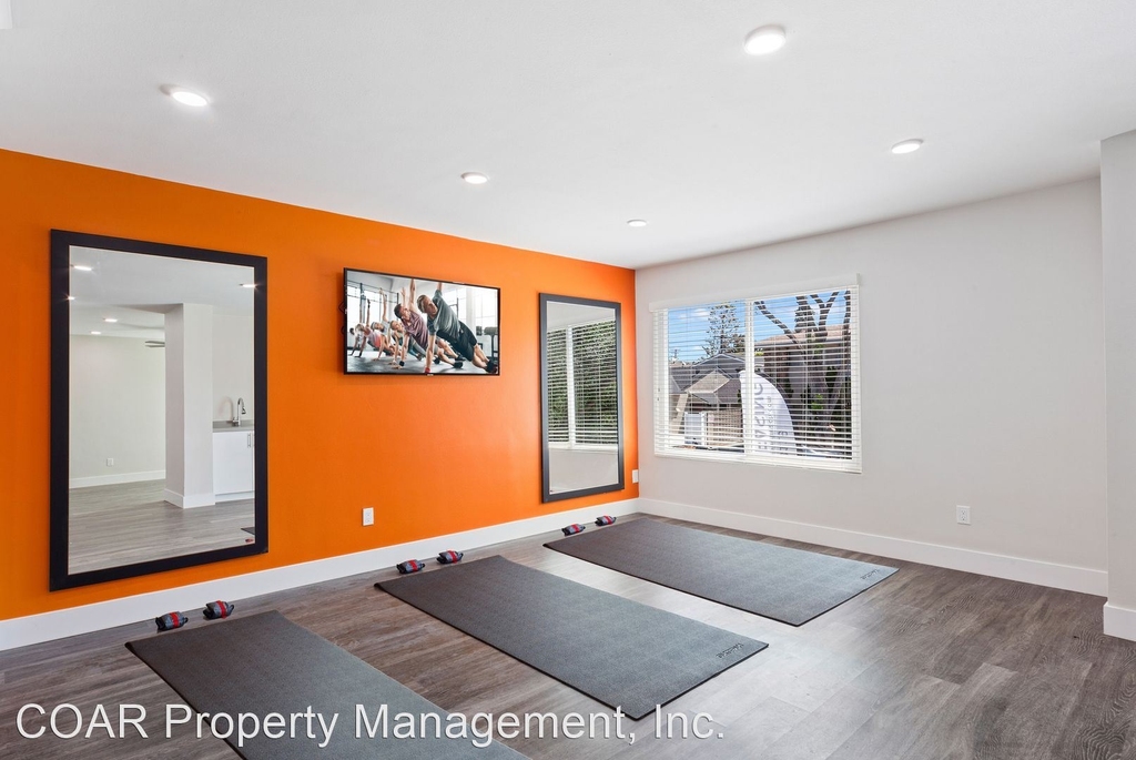 1741 Park Avenue - Photo 6