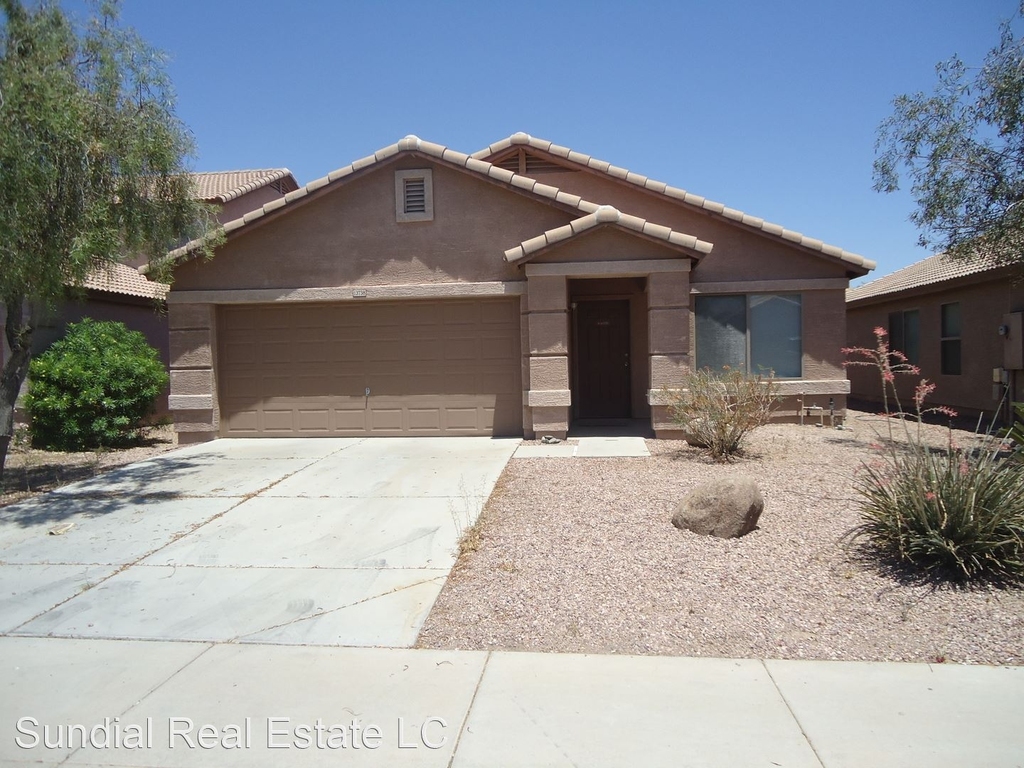 13738 Berridge Lane - Photo 0