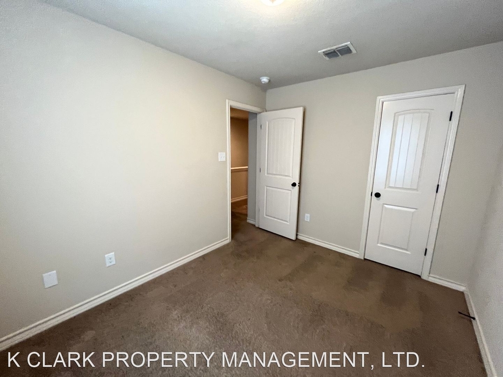 7014 Donovan Way #103 - Photo 24