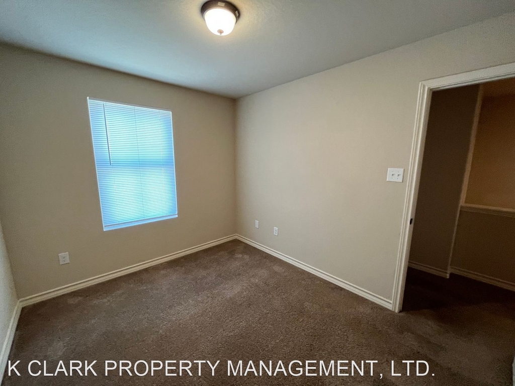 7014 Donovan Way #103 - Photo 25