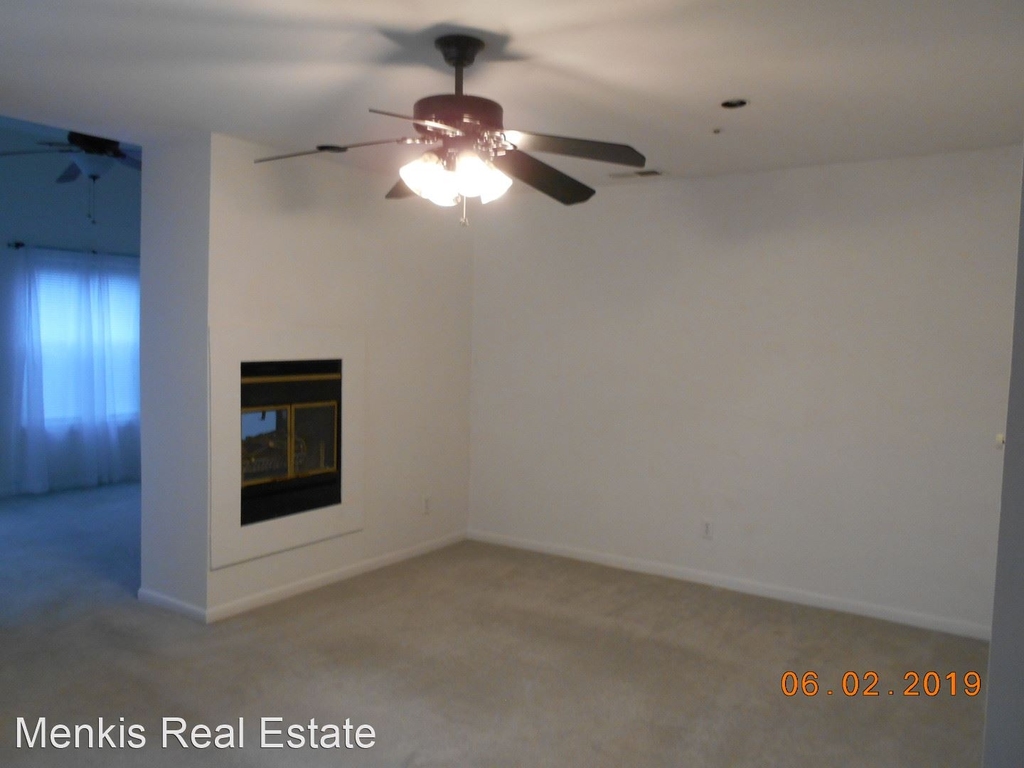 13400 Shady Knoll Dr Unit 101 - Photo 3