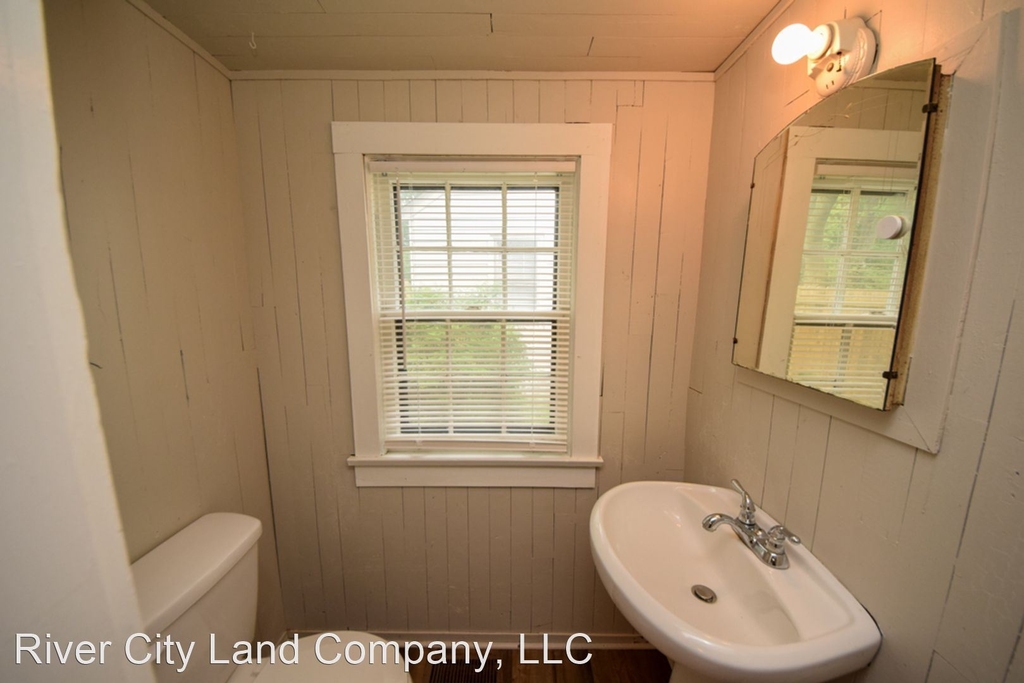 1815 Lyndale Ave - Photo 12