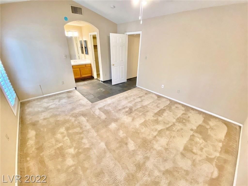 5728 Desert Sky Way - Photo 12