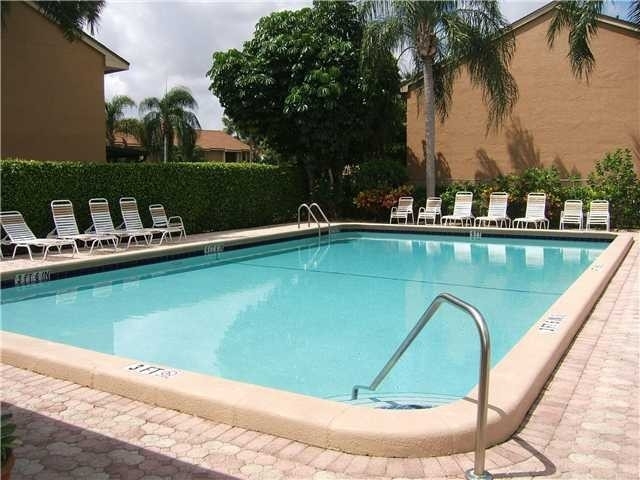 3711 Carambola Circle N - Photo 4